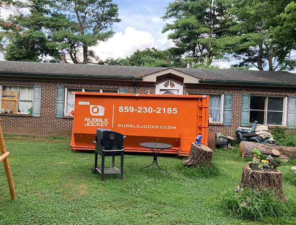 Affordable roofing dumpster services in Georgetown, KY for home projects