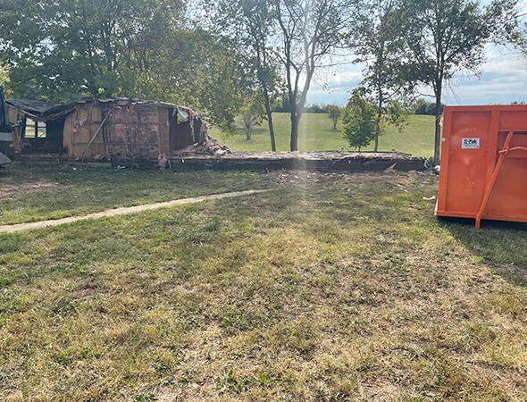 Professional dumpster rental service in Lexington, KY for homeowners and contractors